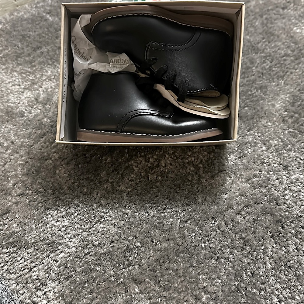 Black toddler support shoes
